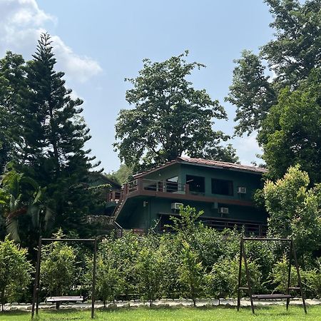 Riverside By Aahma Garjia Exterior foto